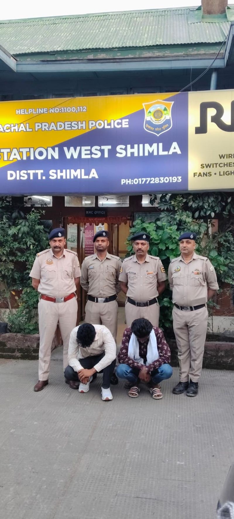 Himachal Pradesh 2 Bihar natives held in drug racket - HimachalGovt