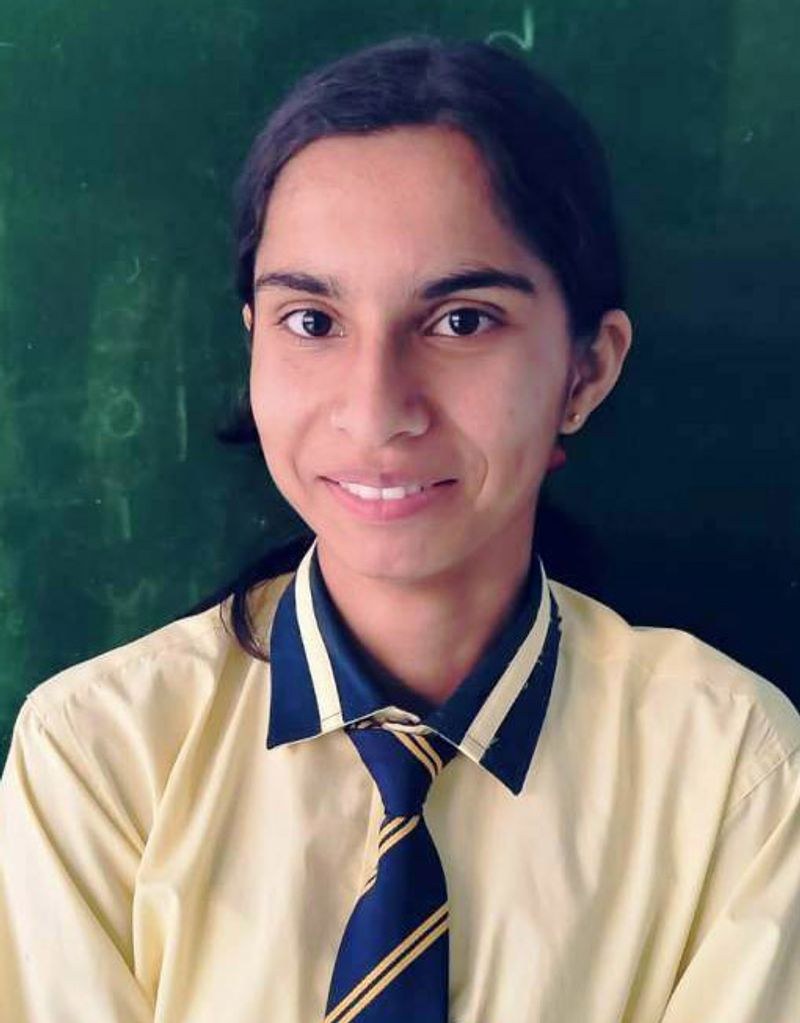 Himachal Pradesh Anwita Jaitly shines with 97.2% - HimachalGovt