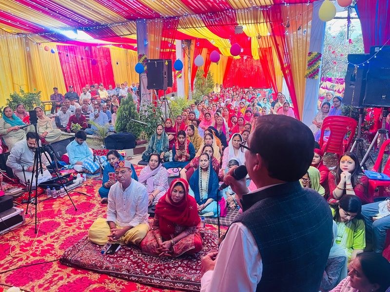 Himachal Pradesh Cong govt betrayed youth by making false poll promise of providing 5 lakh jobs: Parmar - HimachalGovt