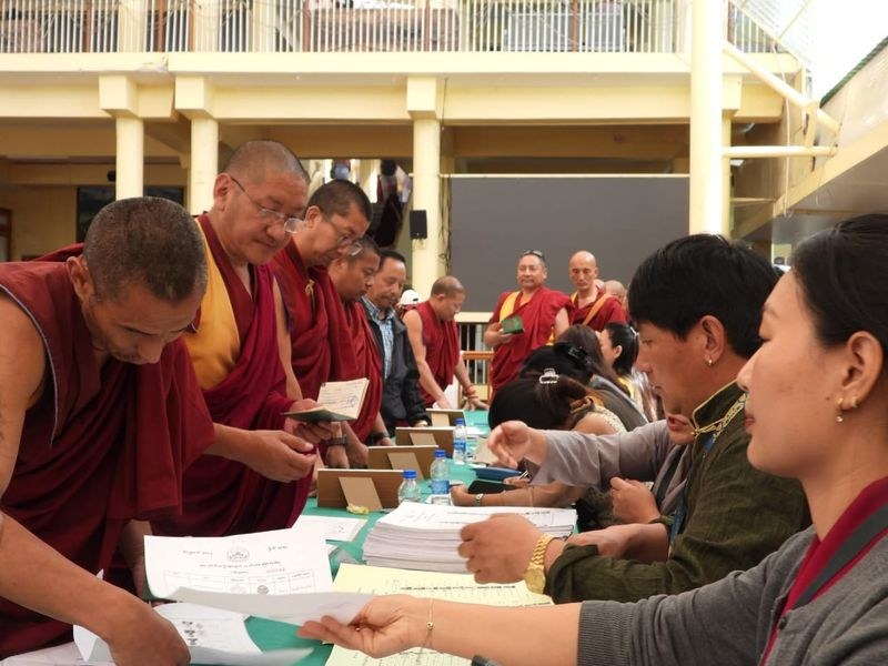 Himachal Pradesh Exile ballot: Tibetans in exile cast votes, reaffirm fight for freedom - HimachalGovt