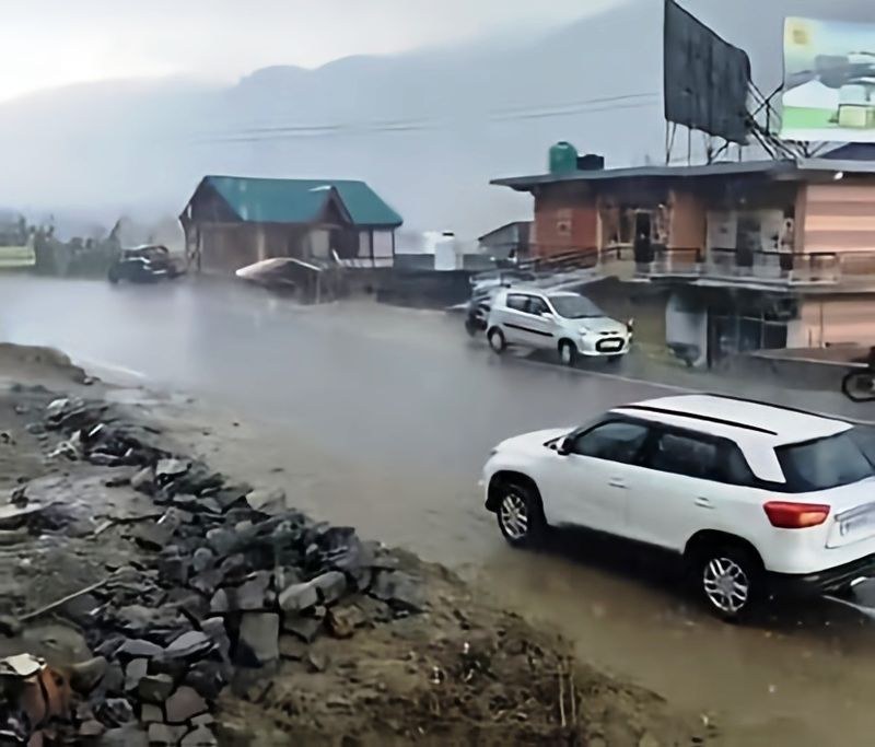 Himachal Pradesh Hailstorm dashes hopes of apple growers in Kullu valley - HimachalGovt