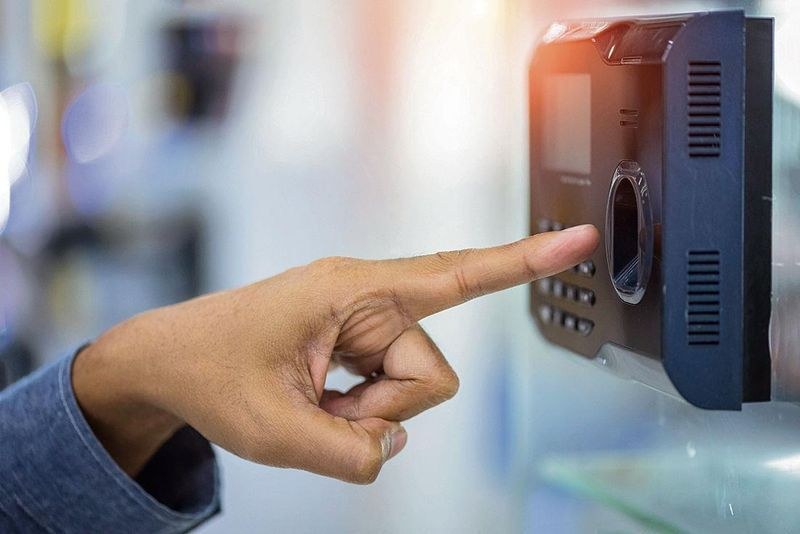 Himachal Pradesh Mandatory biometric update camps in schools from April 20 - HimachalGovt