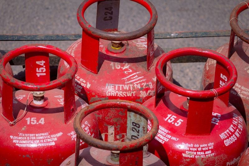 Himachal Pradesh Scammers target people by sending fake LPG booking links - HimachalGovt