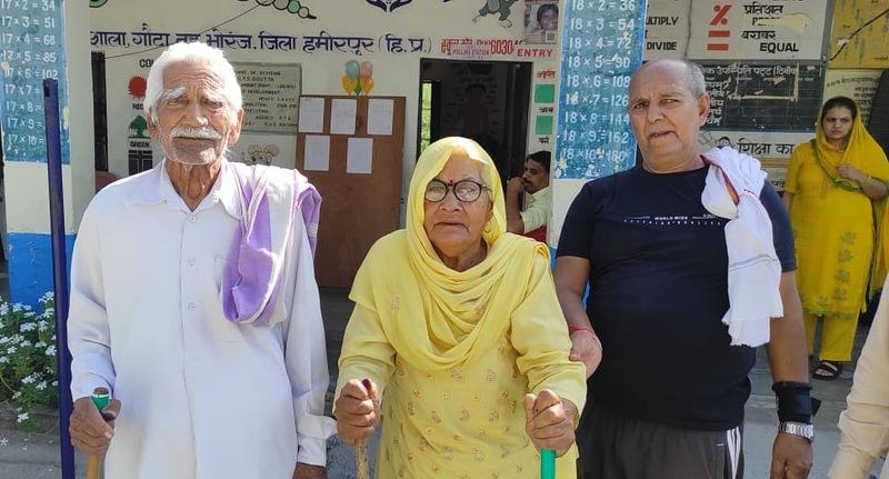 Himachal Pradesh 72.17 per cent voter turnout in 83 panchayats of Hamirpur district - HimachalGovt