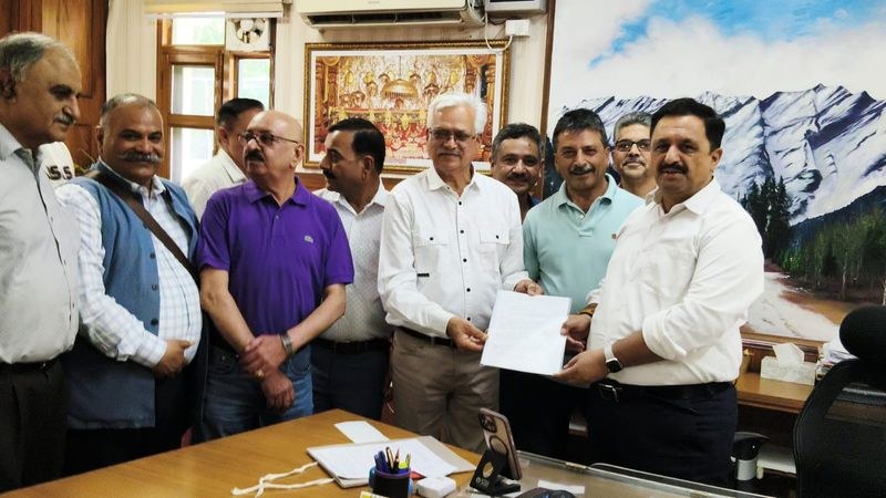 Himachal Pradesh Medicine supply hit in state as chemists down shutters over e-pharmacy threat - HimachalGovt