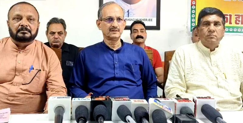 Himachal Pradesh Satti alleges intimidation, irregularities, violence during elections to panchayati raj institutions in Una - HimachalGovt