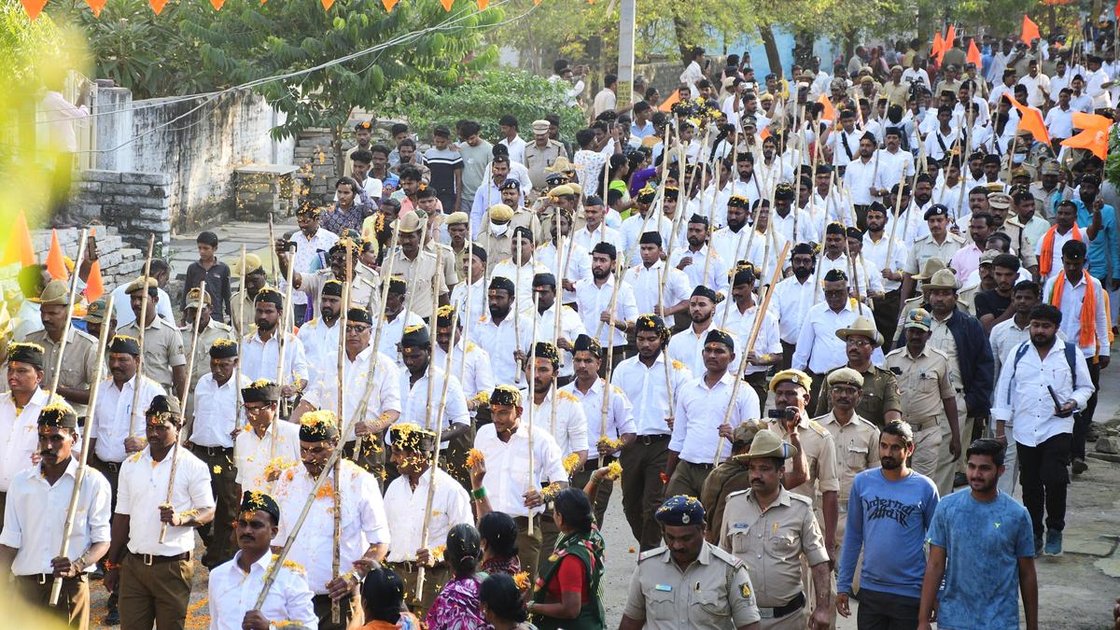 RSS route march in Karnataka with uniformed participants