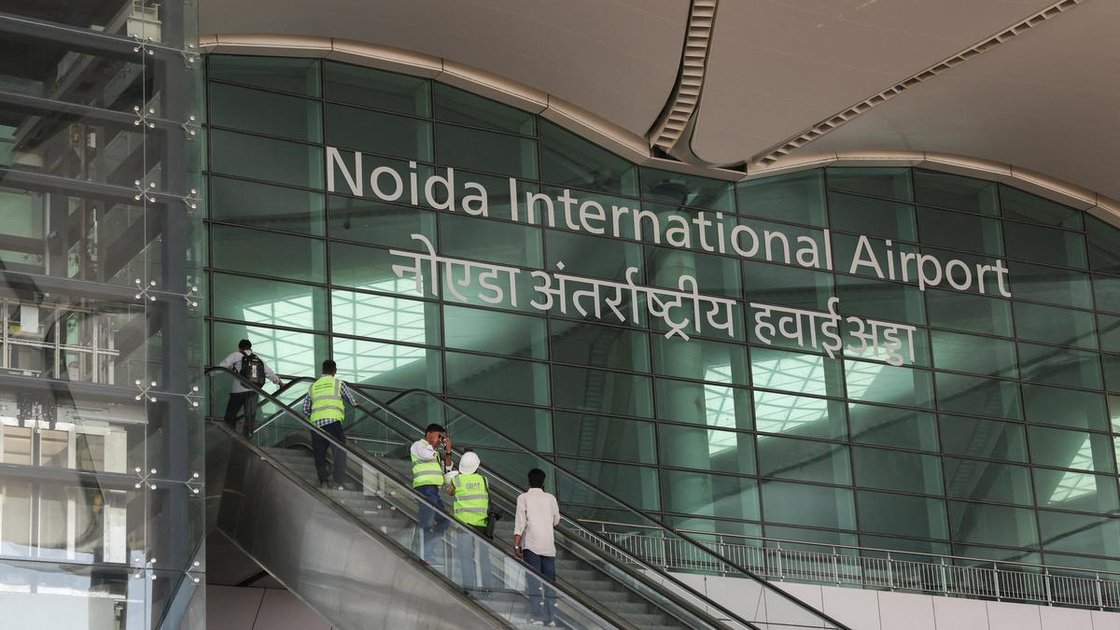 नोएडा अंतर्राष्ट्रीय हवाई अड्डे का बाहरी दृश्य