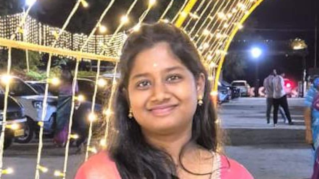 कोयंबटूर में NEET छात्रा की आत्महत्या के बाद विरोध प्रदर्शन