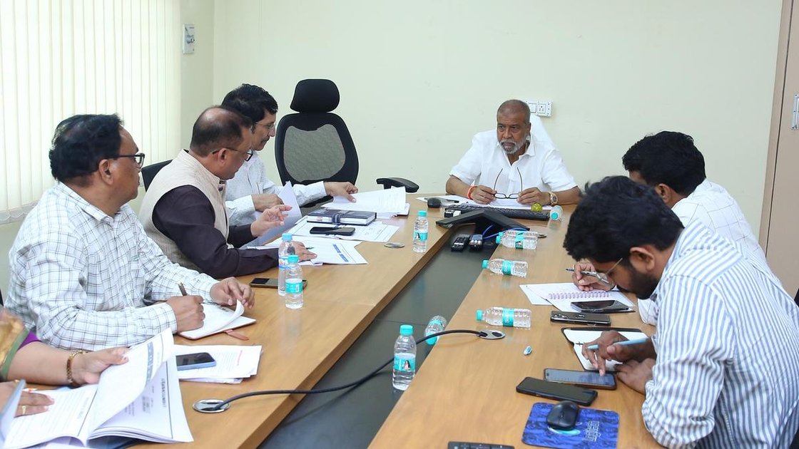 Telangana Health Minister C. Damodar Raja Narasimha conducting a meeting in Hyderabad on Monday to assess the preparedness for preventing seasonal diseases and strengthening public health measures.