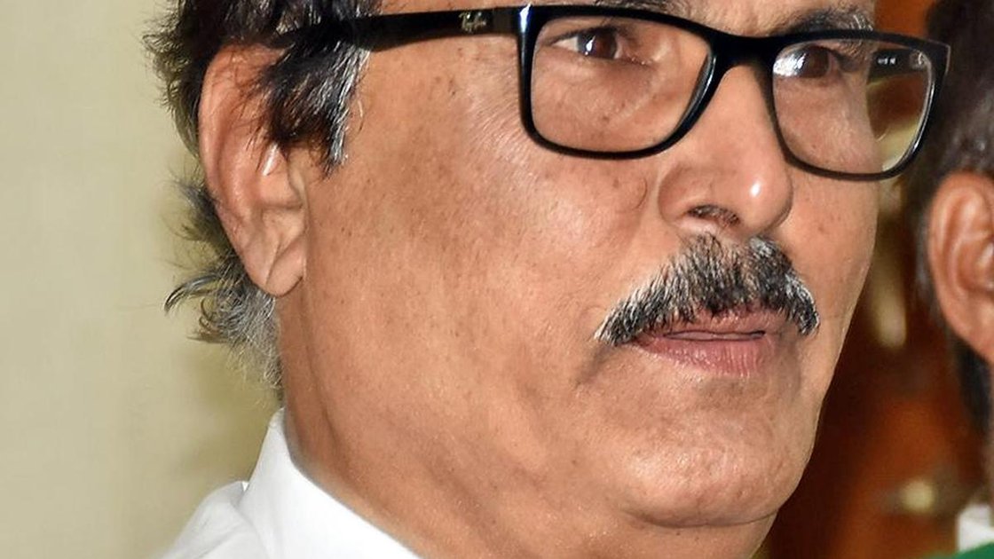 कर्नाटक राज्य गन्ना उत्पादक संघ के अध्यक्ष कुरुबुर शांताकुमार