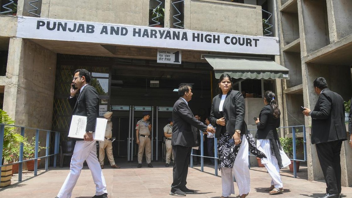 Punjab and Haryana High Court building exterior