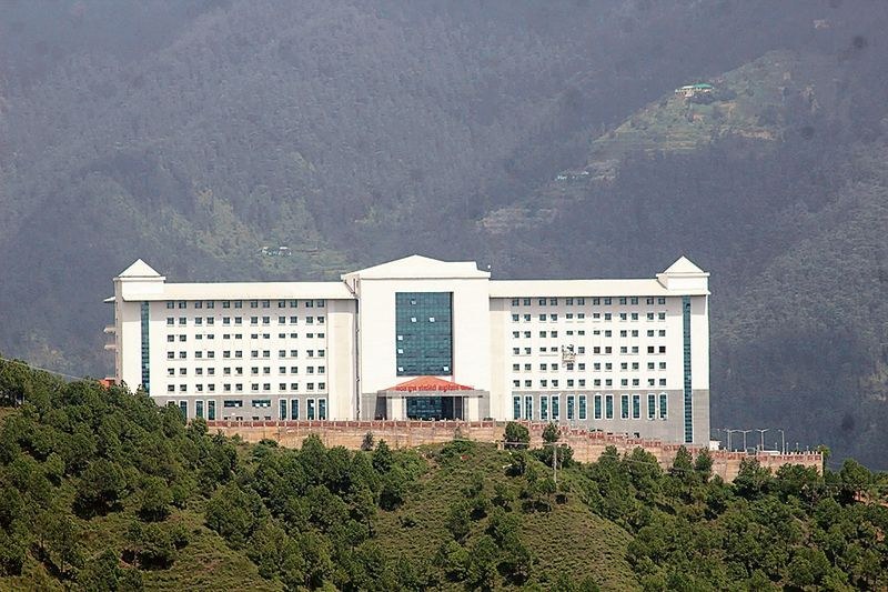 Himachal Pradesh AIMSS Chamiana to get 3-Tesla MRI machine worth Rs 25 crore within a month - HimachalGovt