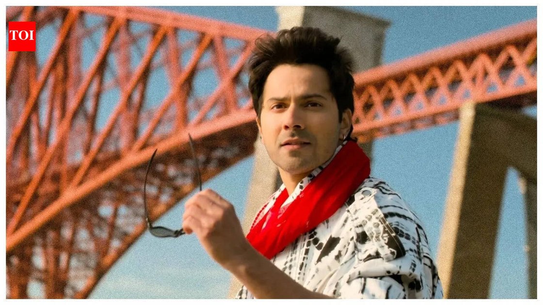 Varun Dhawan और David Dhawan की फिल्म Hai Jawani Toh Ishq Hona Hai का पोस्टर